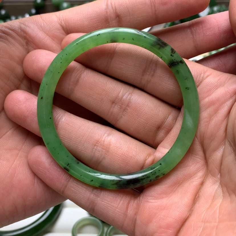 【闪购商品】和田玉（碧玉）手镯未镶嵌樱*桃