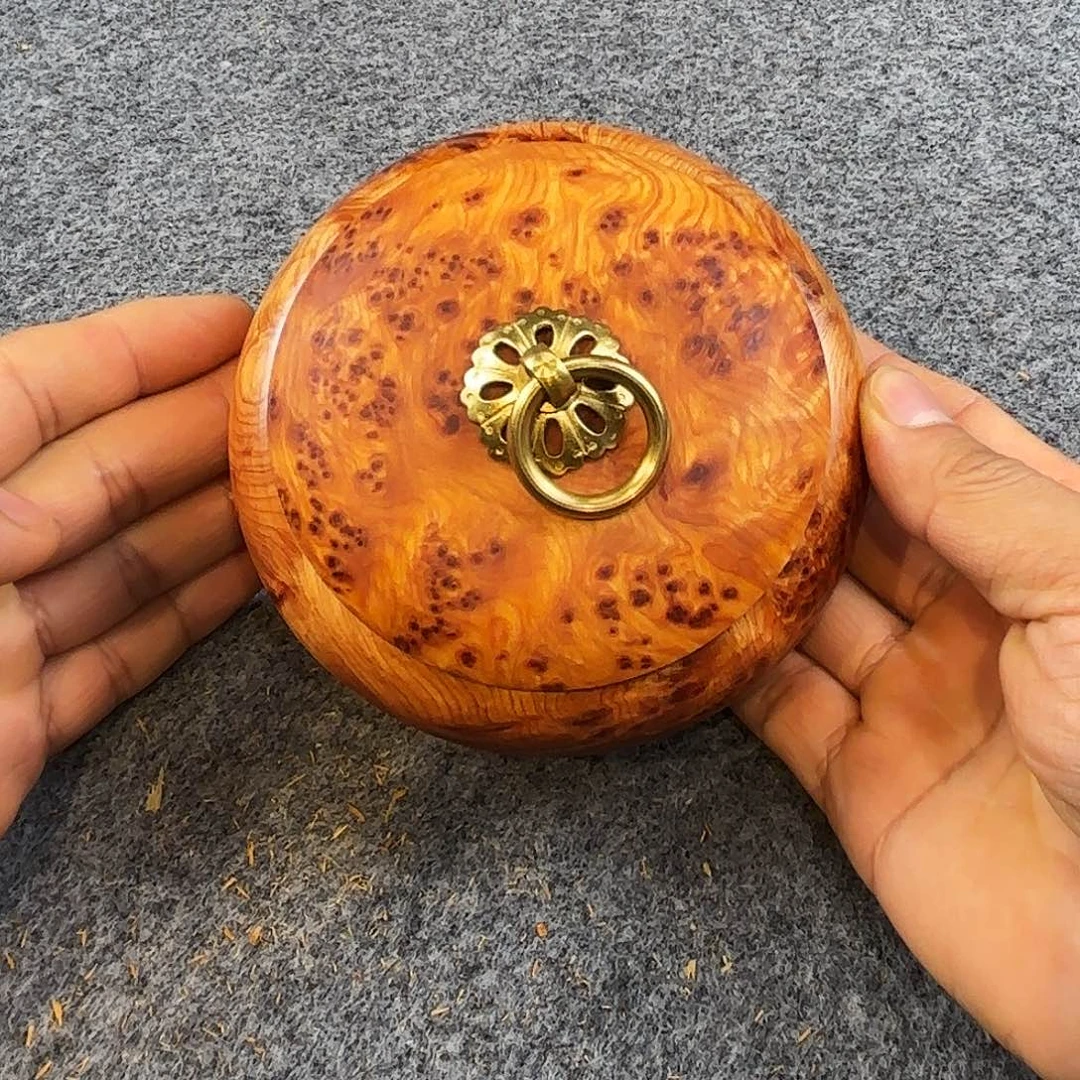 崖柏太行崖柏茶叶罐满瘤