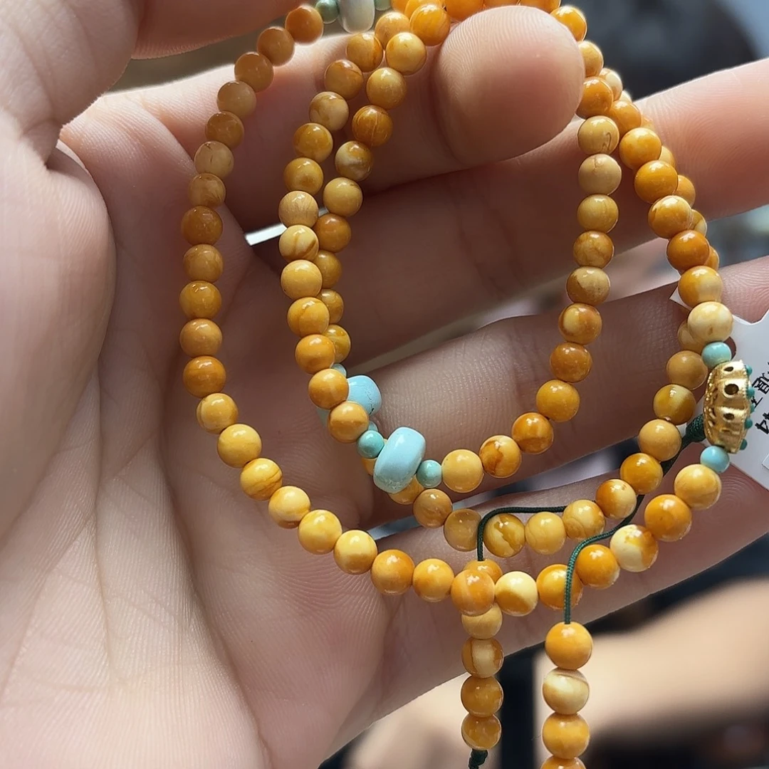 琥珀未镶嵌裸石三圈手串