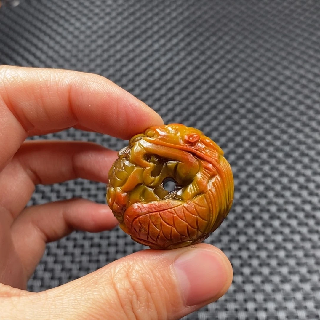 玛瑙/玉髓挂件未镶嵌好*战国红挂件