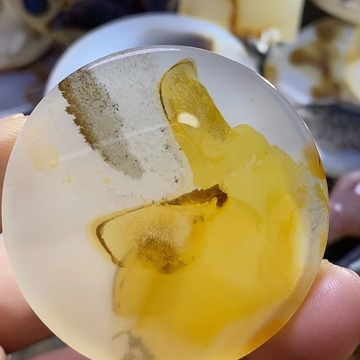 未镶嵌颈饰玛瑙/玉髓俺**下