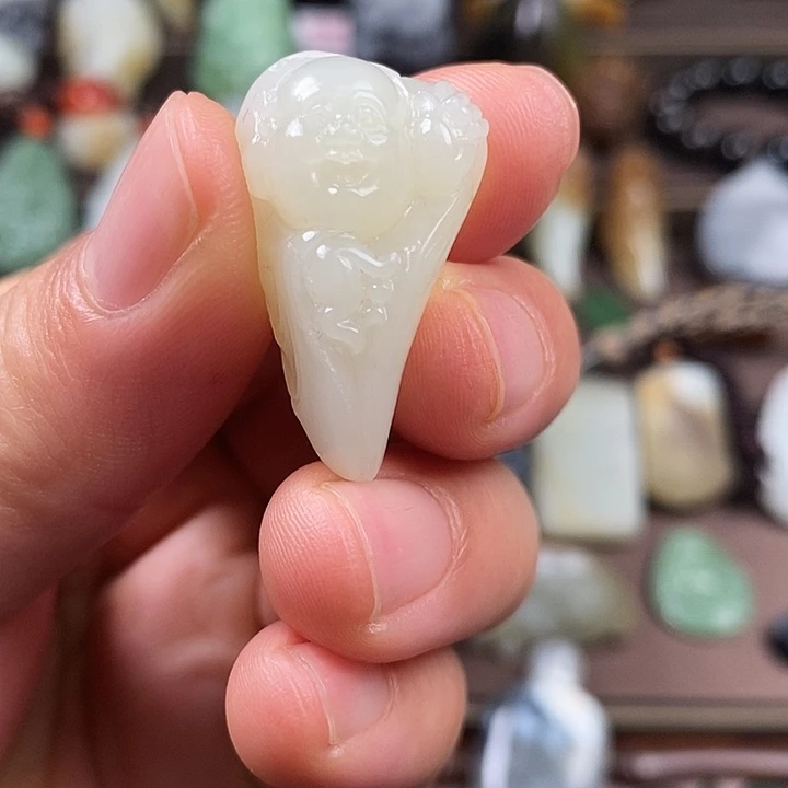 和田玉挂件未镶嵌