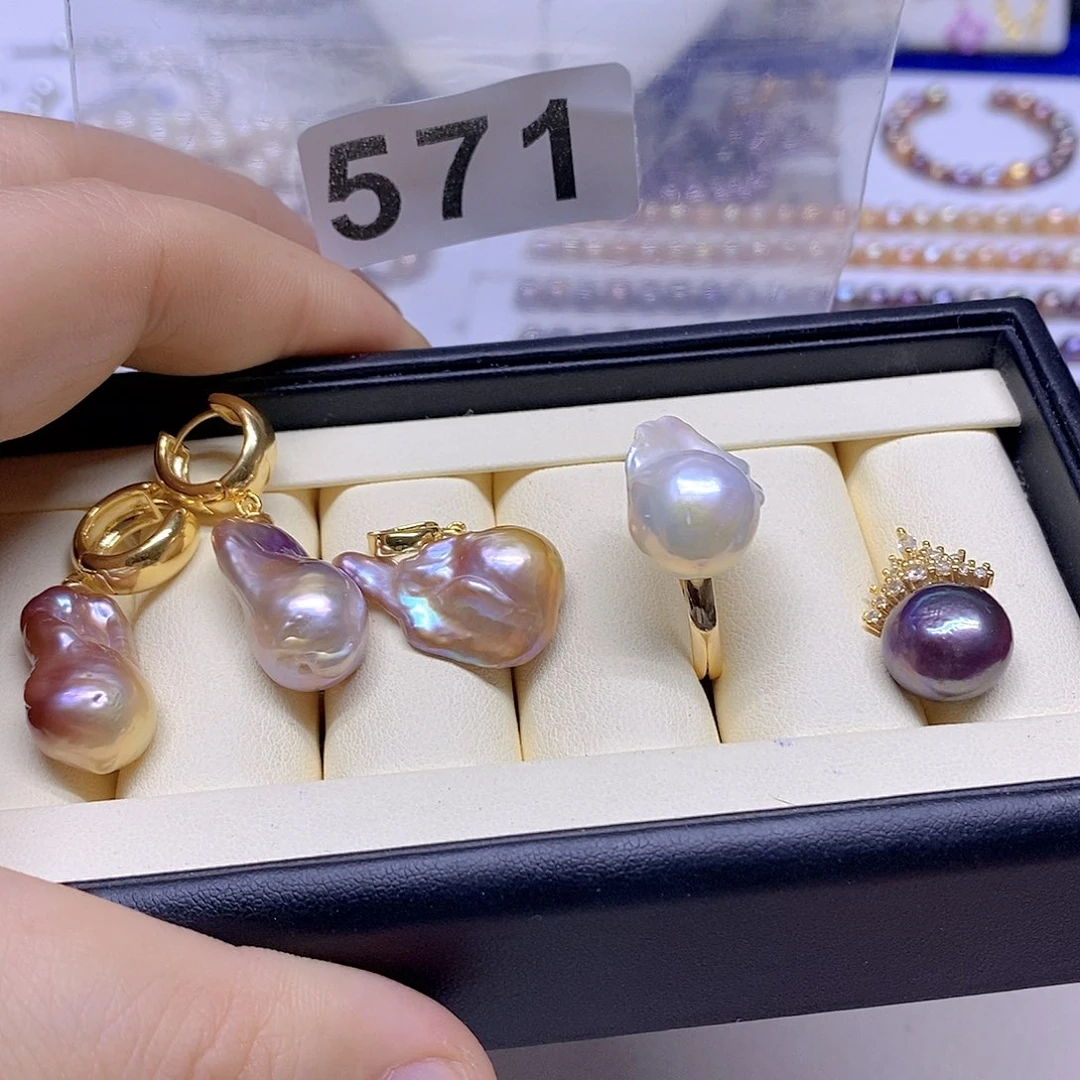 颈饰未镶嵌淡水珍珠