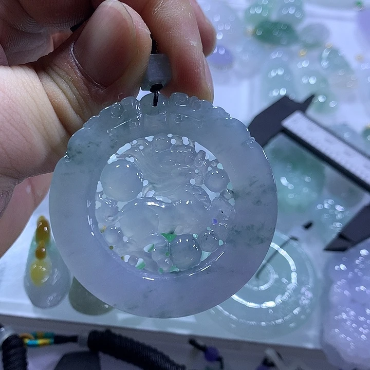 翡翠未镶嵌颈饰天然翡翠A货吊坠