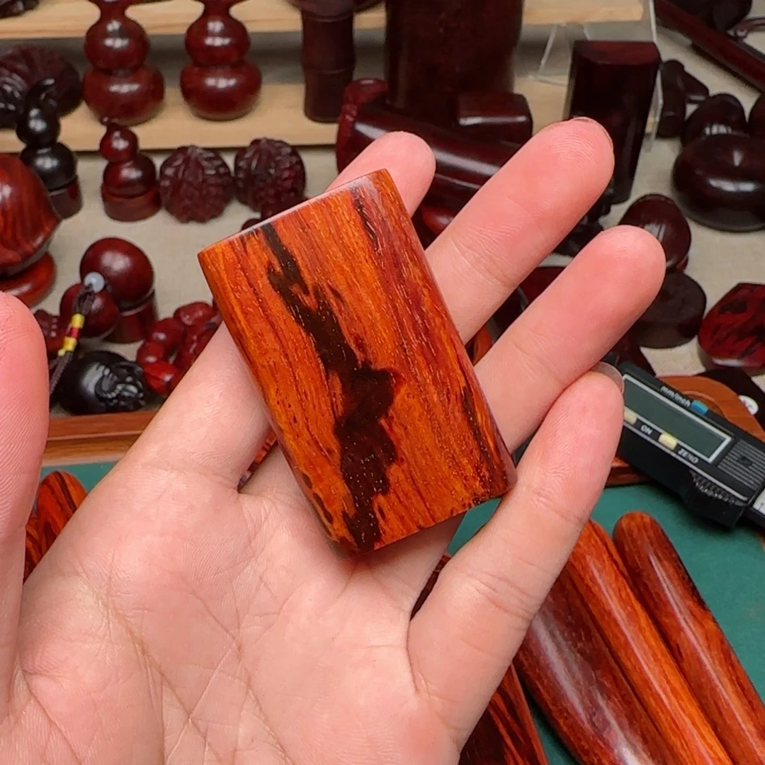 檀香紫檀（小叶紫檀）