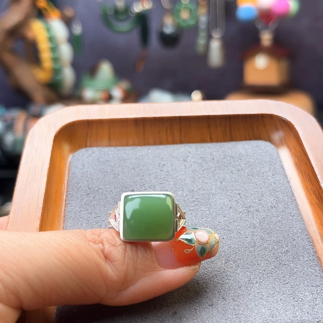 颈饰未镶嵌和田玉乐****ʃ