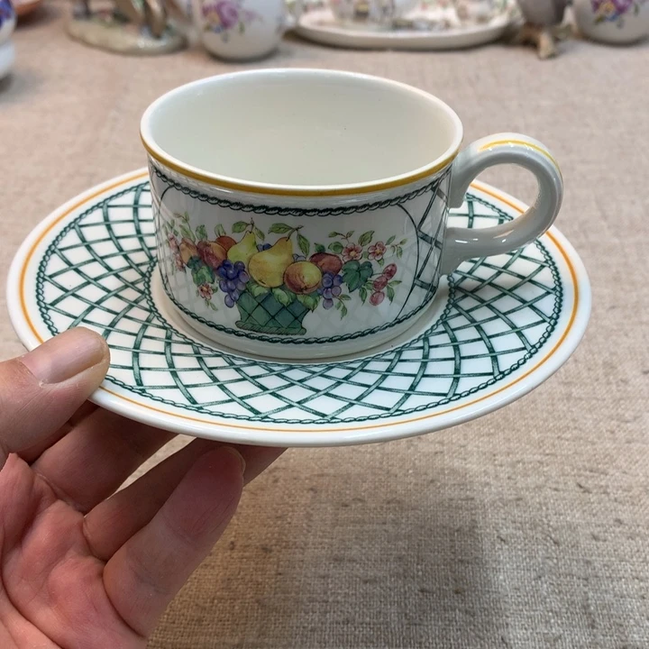 金瓷阁家的美丽瓷器