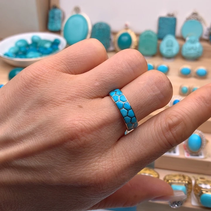 绿松石18K金镶嵌珠宝奇石