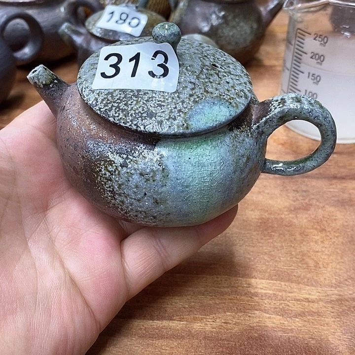 我们的确是一个人