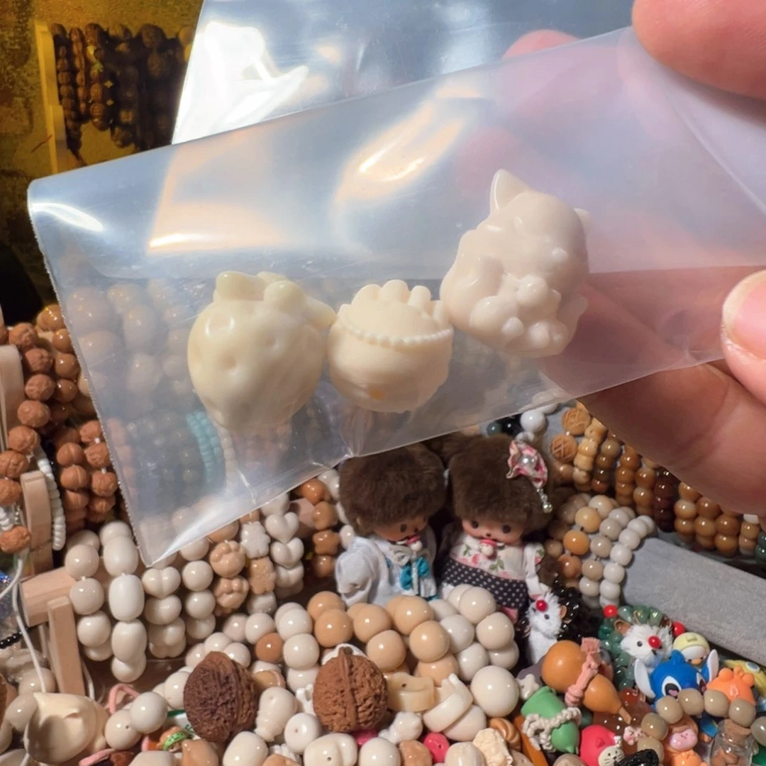 木优*牙果原果雕刻单颗九尾加草莓