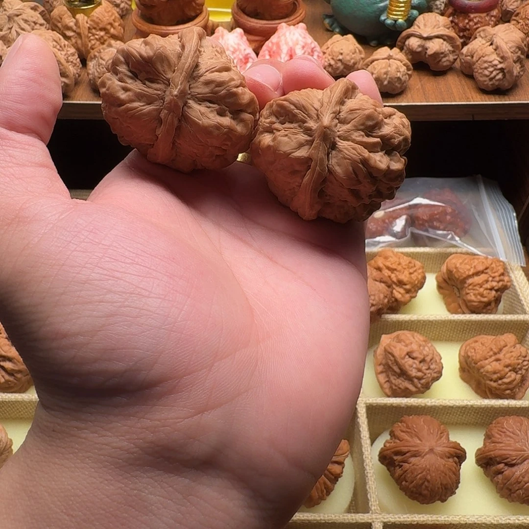 文玩核桃把件古****工蛤蟆头