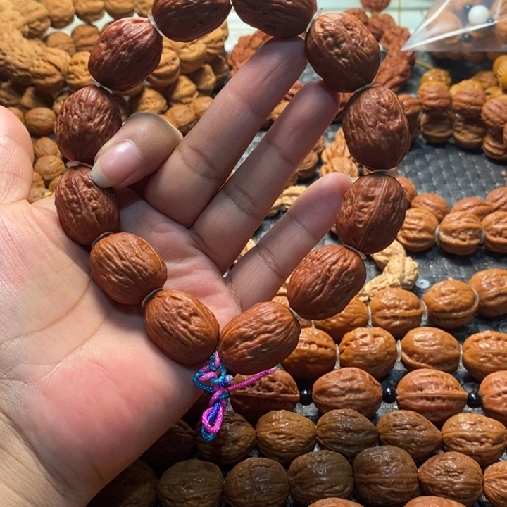 百***顺手串文玩核桃红枣