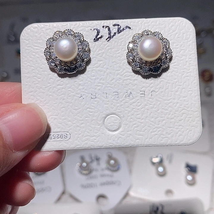 淡水珍珠未镶嵌耳饰