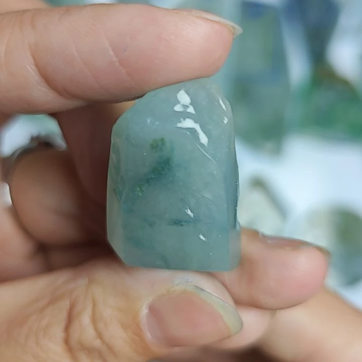 翡翠裸石缅甸天然A货翡翠