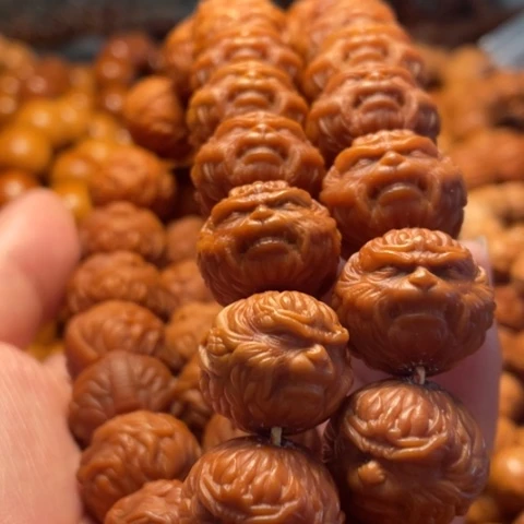 手串猴头核桃沙**王舞台