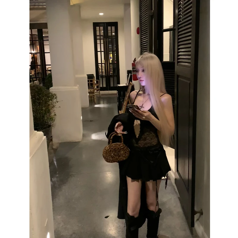 莫欣欣&夏季辣妹半身裙女修身蕾丝拼接百褶裙黑色短裙子240780