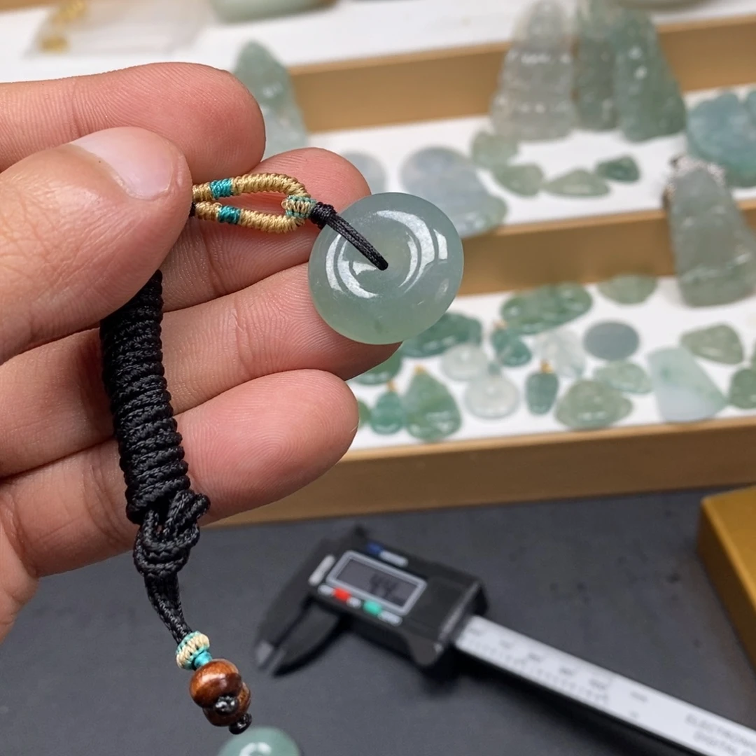 翡翠未镶嵌手链天然a货翡翠06