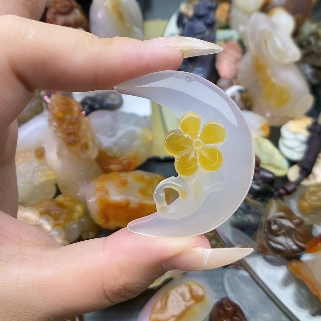 玛瑙/玉髓未镶嵌颈饰