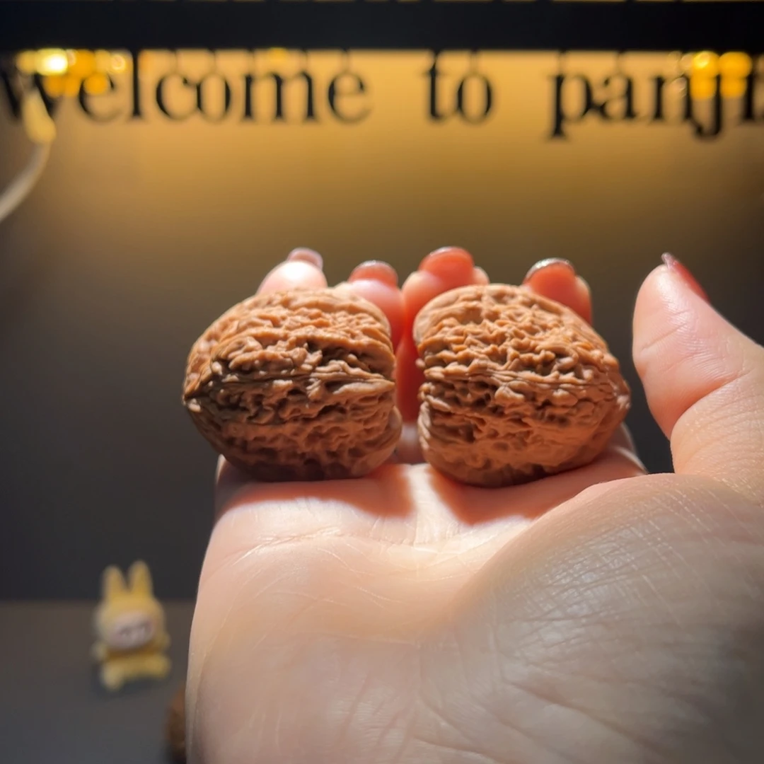 .***.文玩核桃吊坠南将