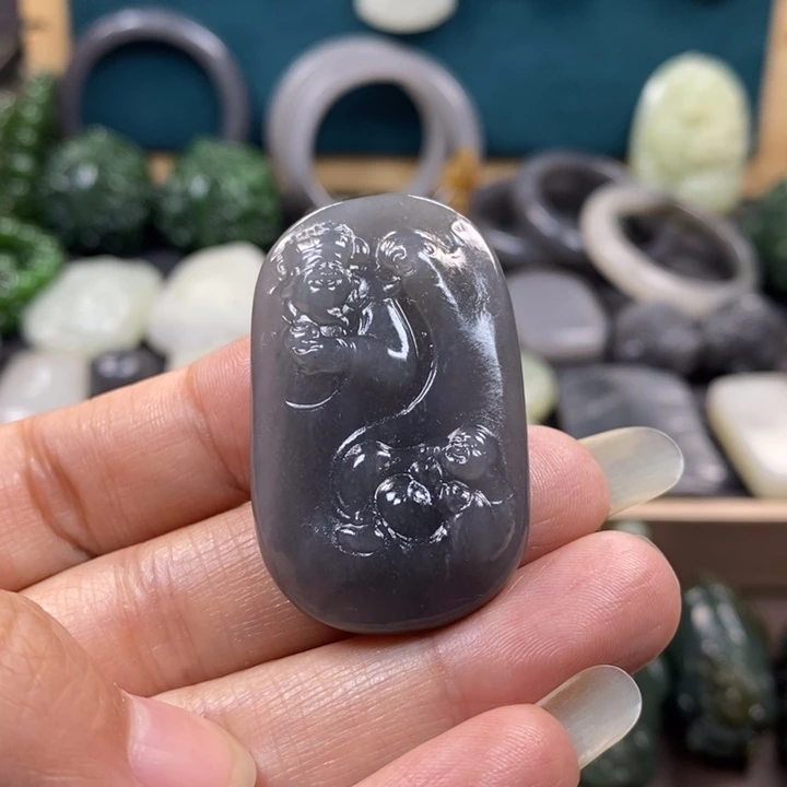 和田玉颈饰未镶嵌