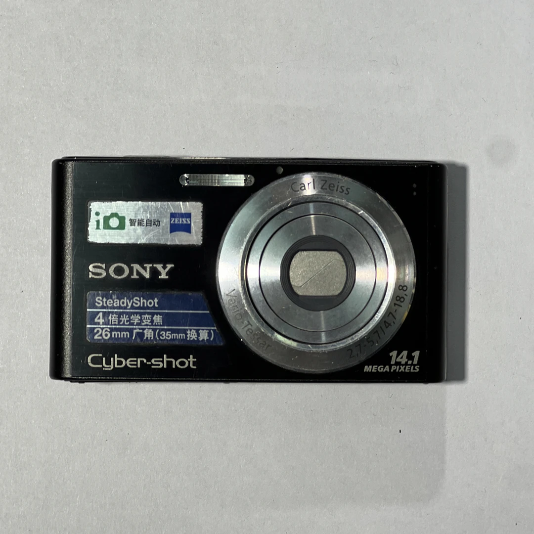 9新 Sony/索尼 W320 1400万像素 屏幕有贴膜
