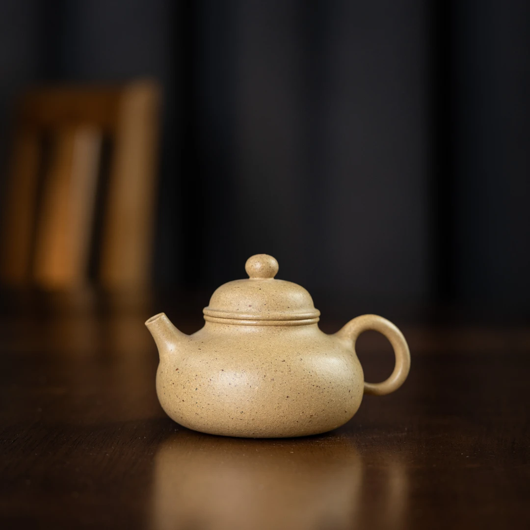 【初心斋】容天 五彩段 170cc 家用紫砂壶