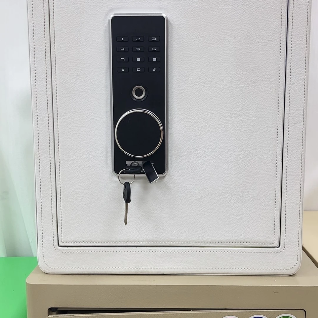 钢板彪*45白色瑕疵皮鼓包样品处理不退不换