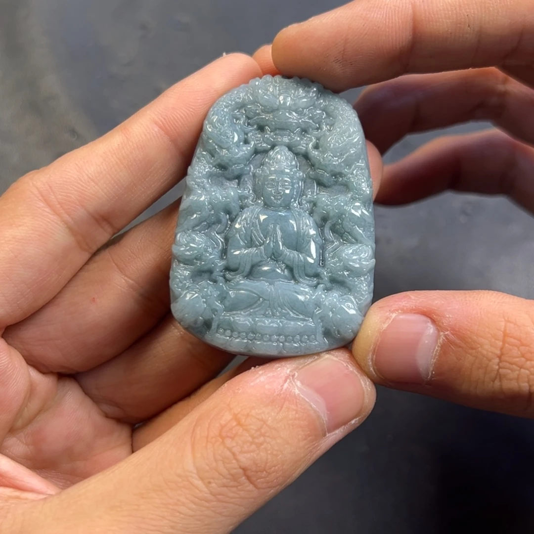 颈饰未镶嵌翡翠多样性高端翡翠A货手工九龙观音