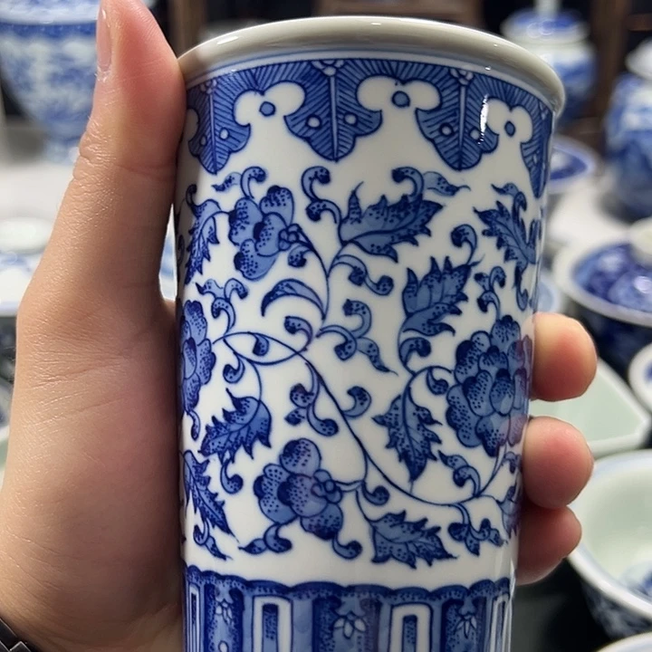 微瑕柴窑点工缠枝花卉大可乐