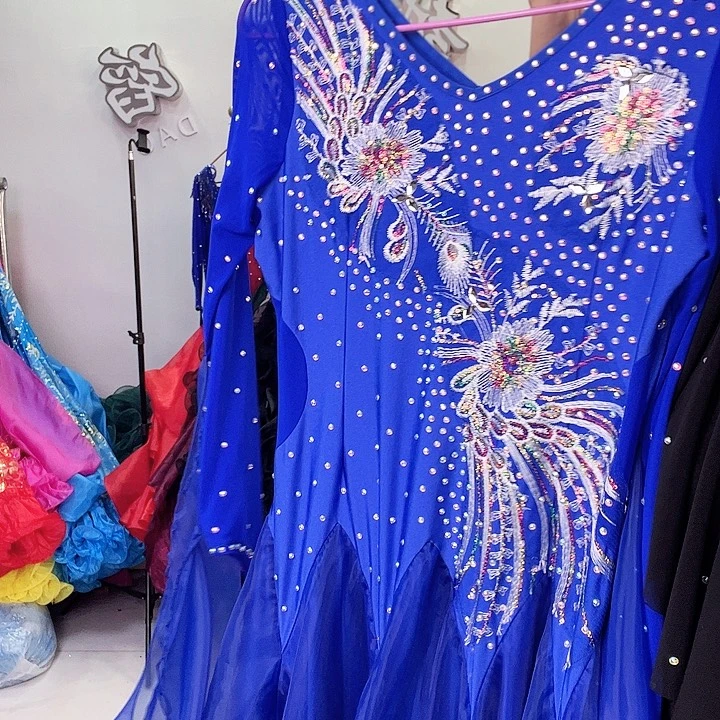 交谊舞的舞蹈动作和舞蹈