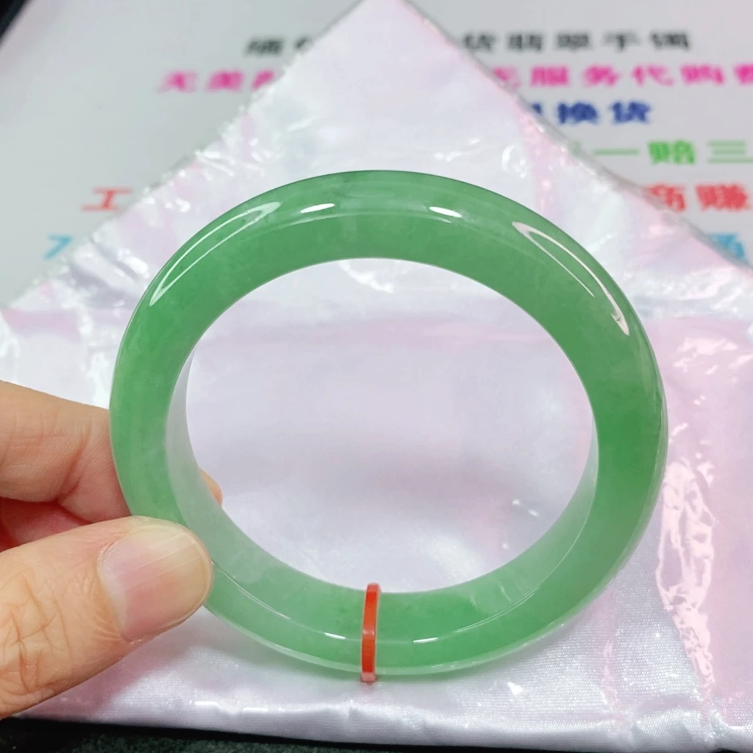 翡翠手镯未镶嵌56圈口正圈/货头