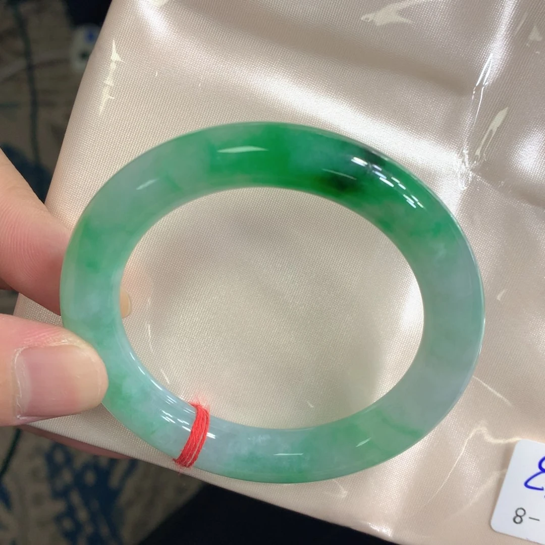 翡翠未镶嵌手镯（圆镯）翡翠