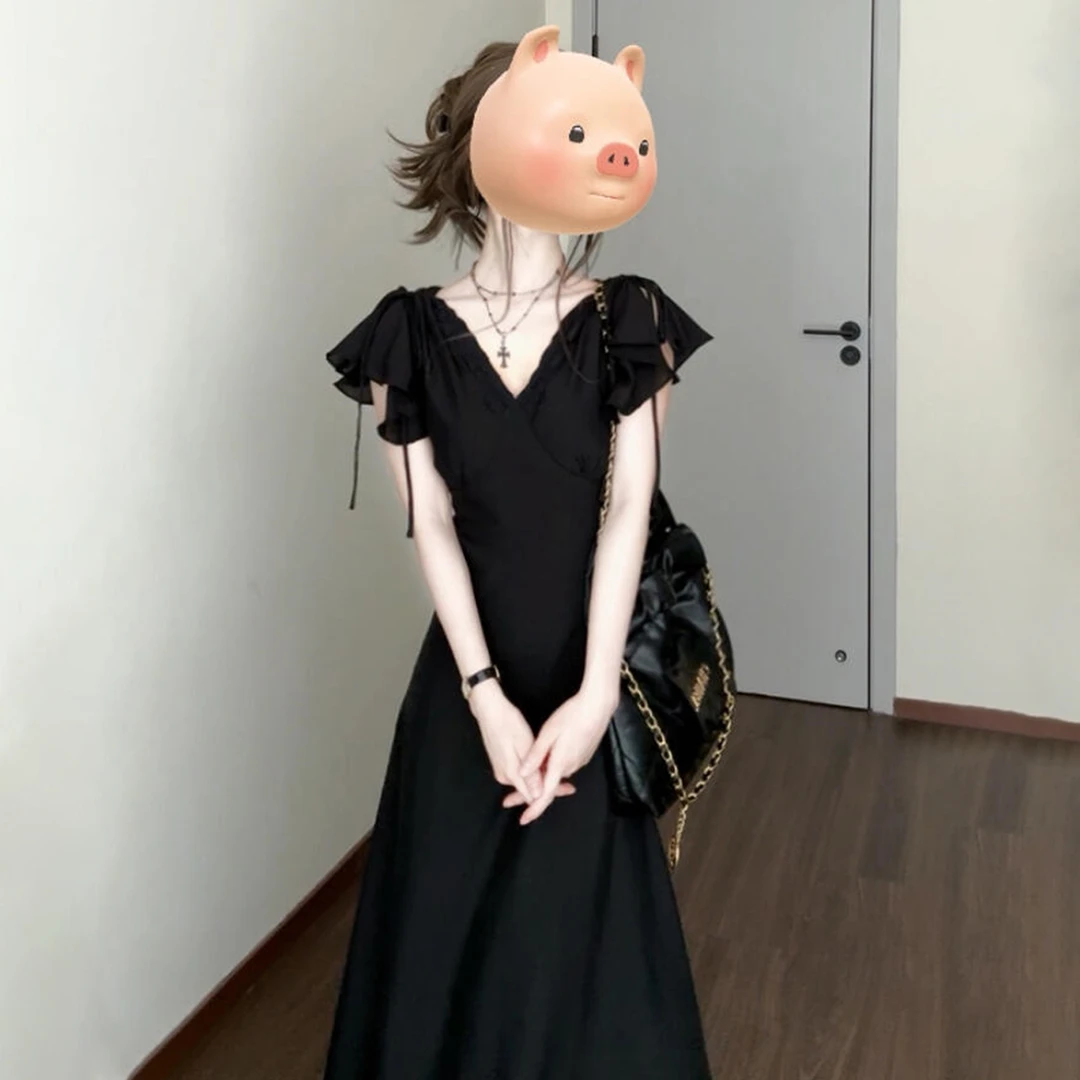 法式赫本风黑色v领连衣裙女夏季2025新款高级感气质收腰显瘦长裙