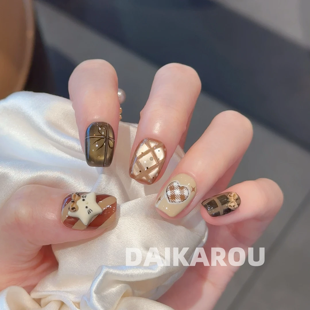 怪甜心 黛卡柔 预售 哇擦么 新甲型 此度 短椭圆 手工穿戴甲10片