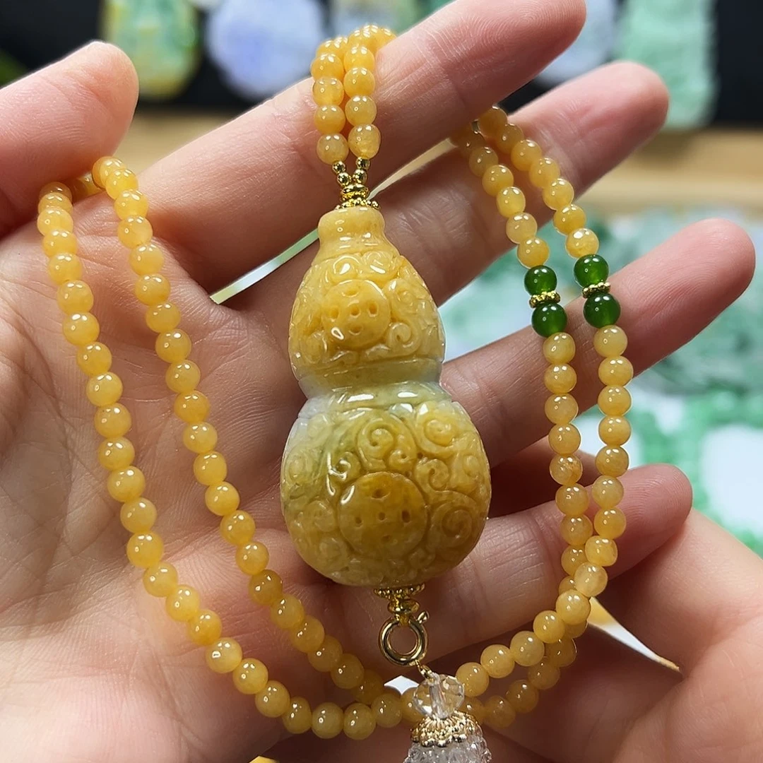 翡翠未镶嵌颈饰吊坠