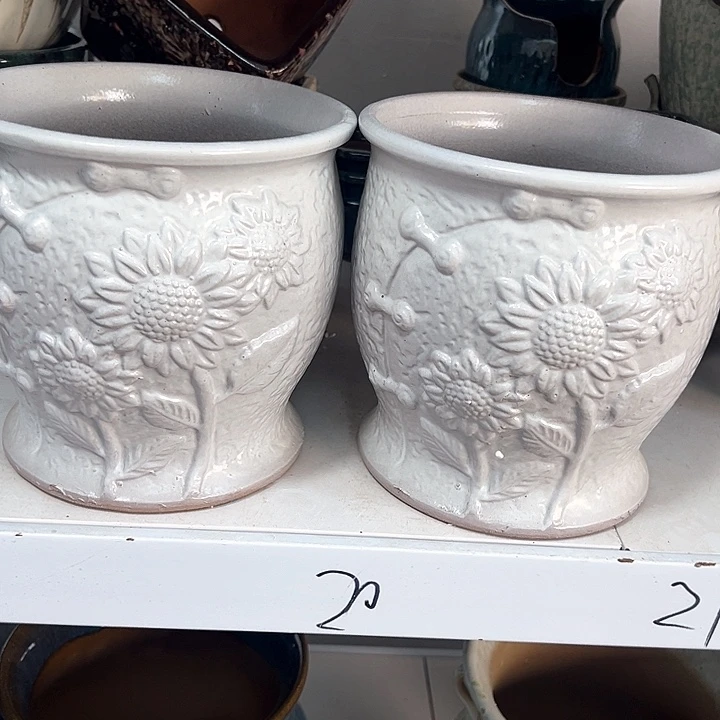 红陶口18高18。。。。。。。