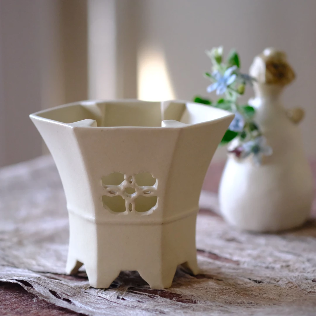 小喜宅 自在奶白小蛮腰炉 苏韵炉（只能用燃料罐）