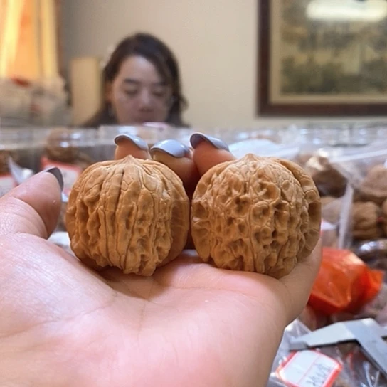 文玩核桃吊坠38门墩