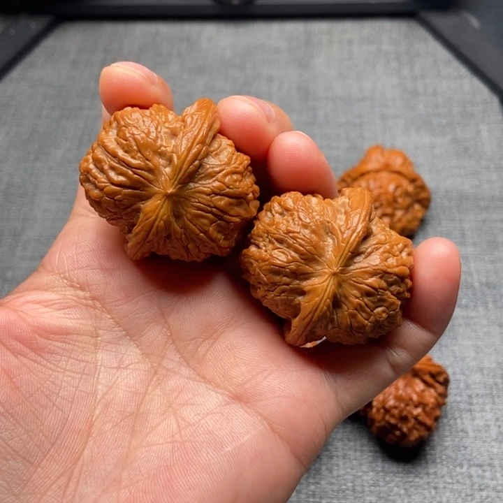 把件文玩核桃血麒麟41