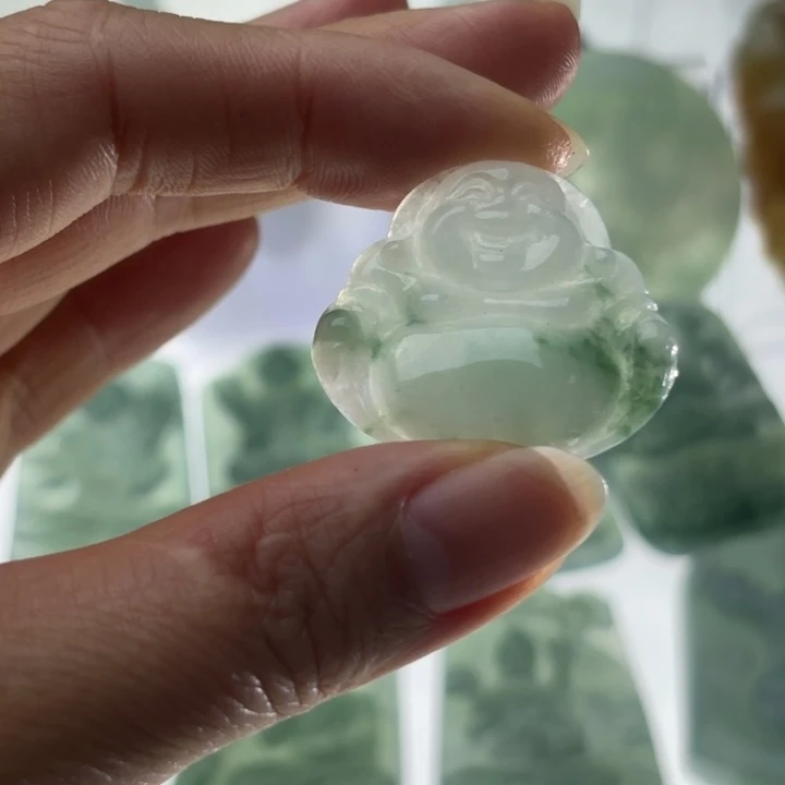 翡翠吊坠(赠链)未镶嵌冰飘花佛公