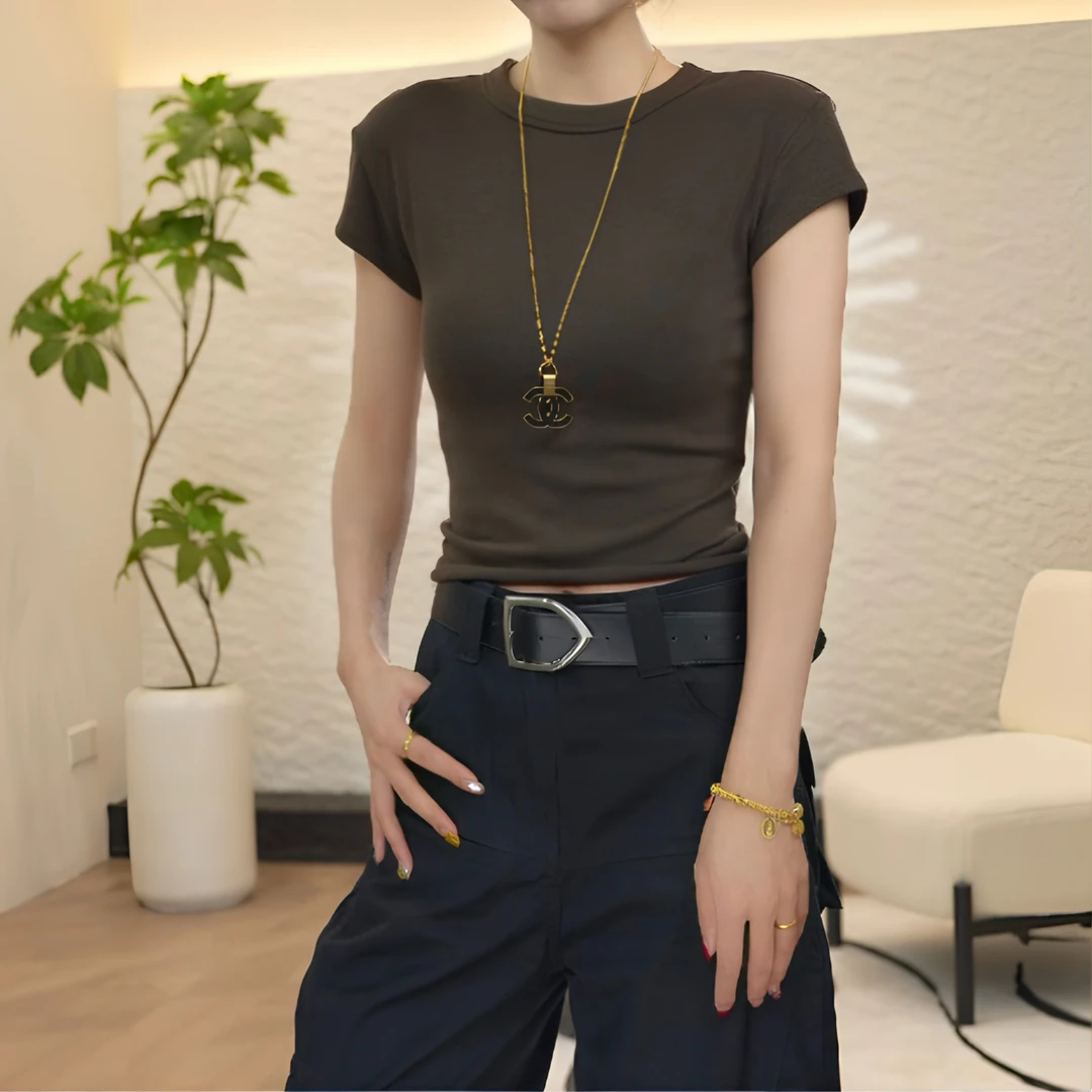 妮子家美式复古正肩纯色短款短袖T恤女简约修身显瘦夏上衣