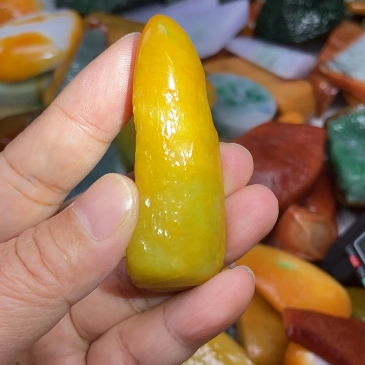 翡翠未镶嵌挂件缅甸翡翠