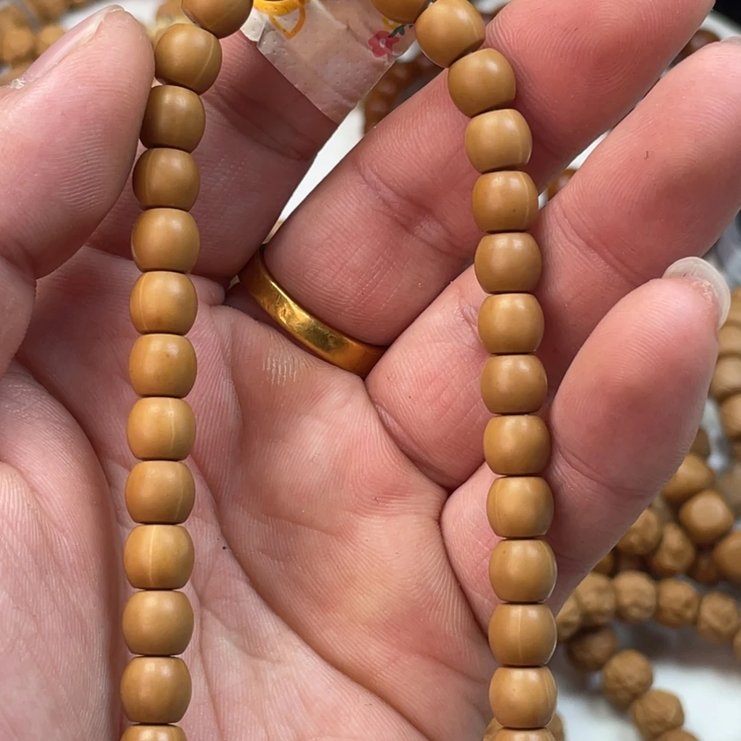 猴头核桃手串小微瑕7+直切8号