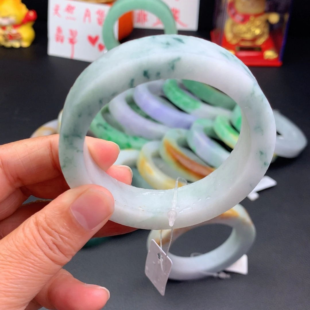 定制翡翠手镯未镶嵌