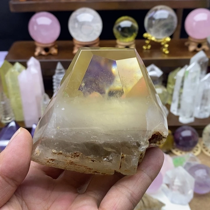 天然黄水晶随行摆件4