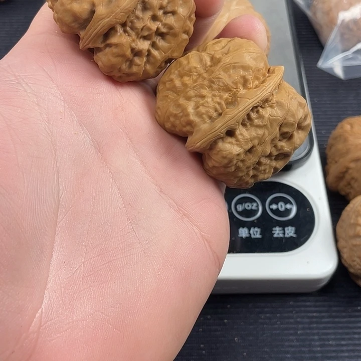 问***寒文玩核桃吊坠蛤蟆