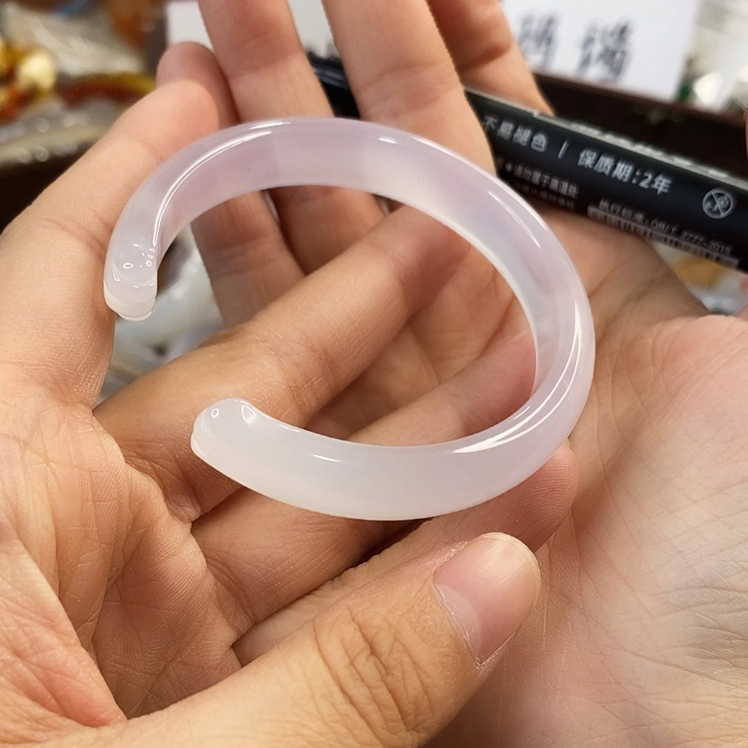 玛瑙/玉髓未镶嵌手镯C85。53.9圈