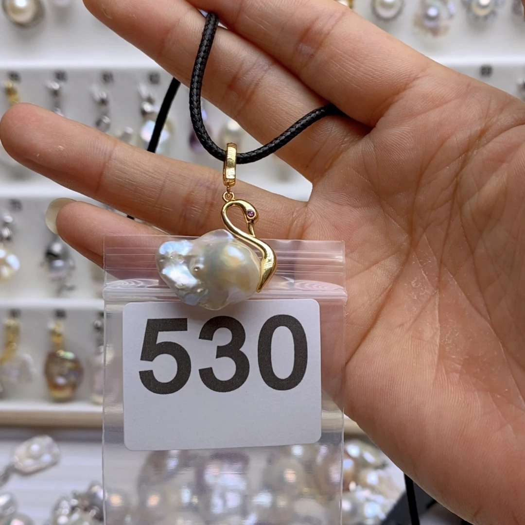 淡水珍珠颈饰银S925镶嵌530