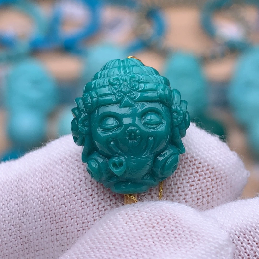 绿松石未镶嵌珠宝奇石