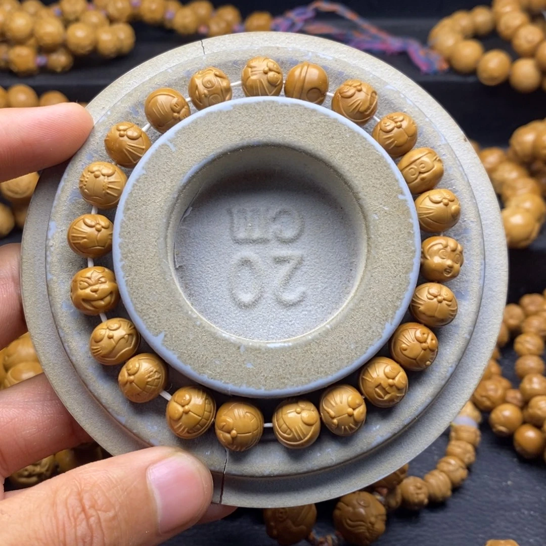 猴头核桃吊坠机器猫